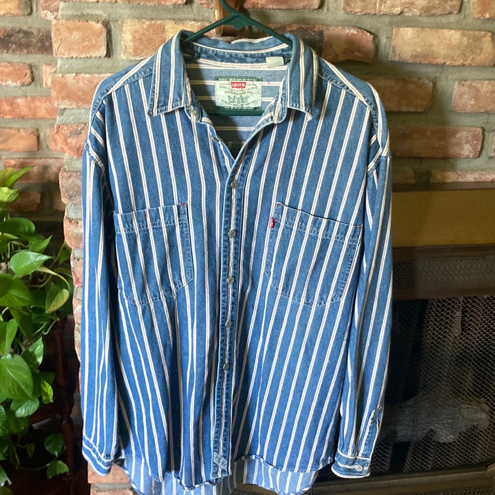 Vintage Men’s Levi's Blue Striped Denim Shirt 90’s